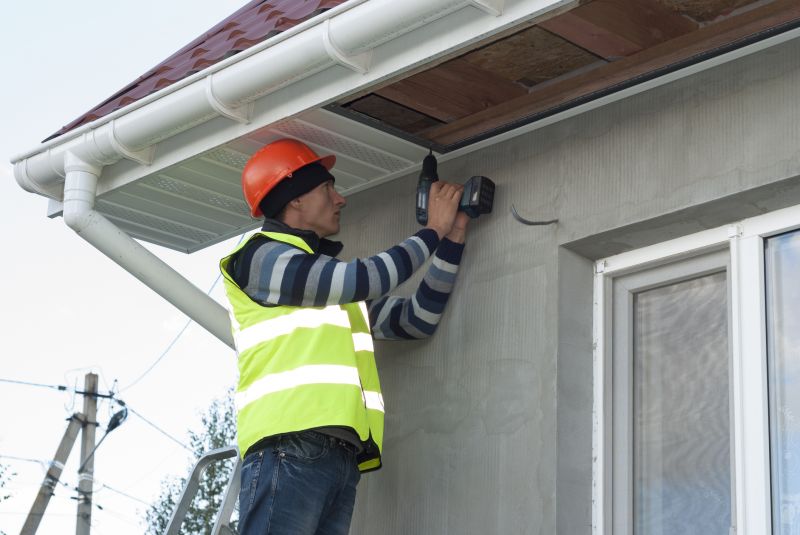 Local Fascia Trim Repair pros at work